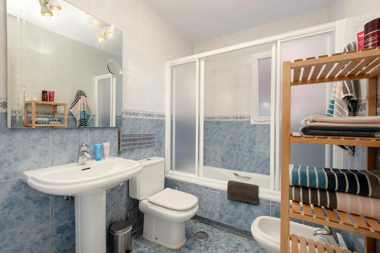 Cubo'S Apartamento Playa Castillo Sohail フエンヒロラ