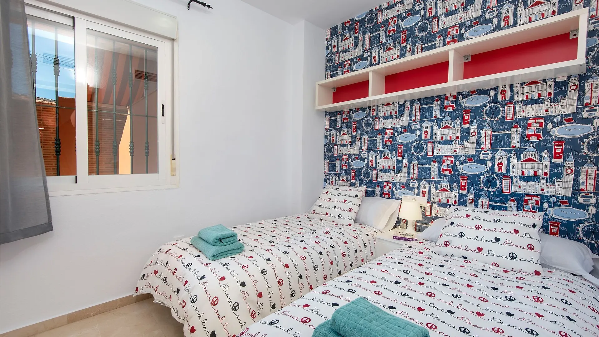 Cubo'S Apartamento Playa Castillo Sohail フエンヒロラ 0*,