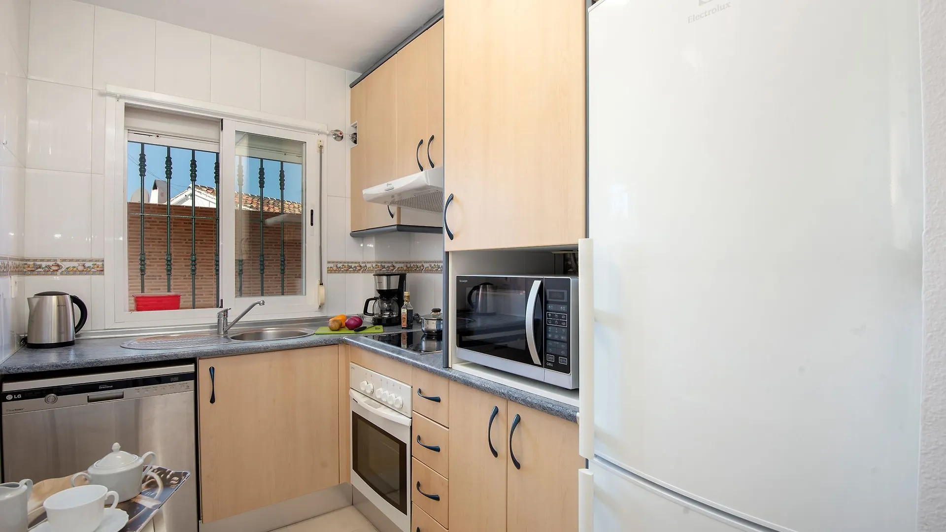 Cubo'S Apartamento Playa Castillo Sohail フエンヒロラ 0*,  スペイン