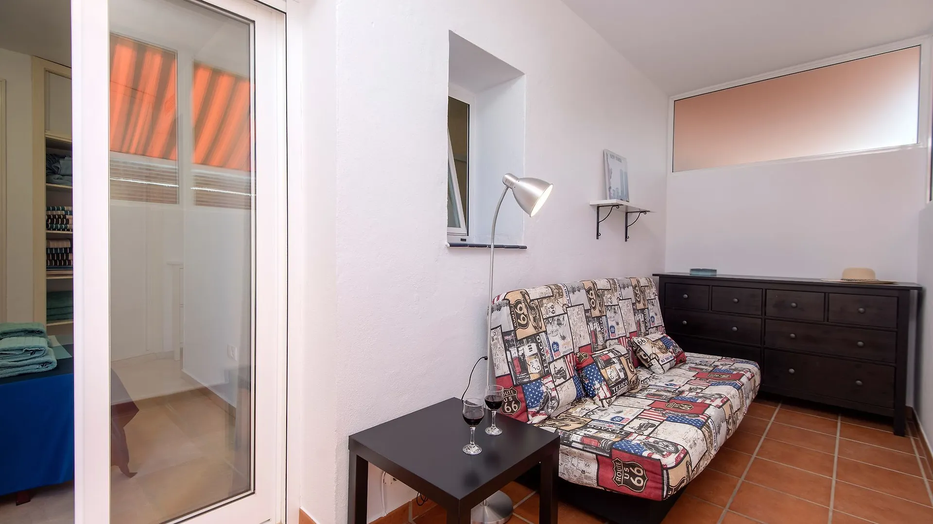 アパート Cubo'S Apartamento Playa Castillo Sohail フエンヒロラ